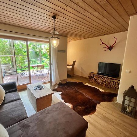 Chiemsee Beachhouse Apartment ベルナウ・アム・キームゼー エクステリア 写真