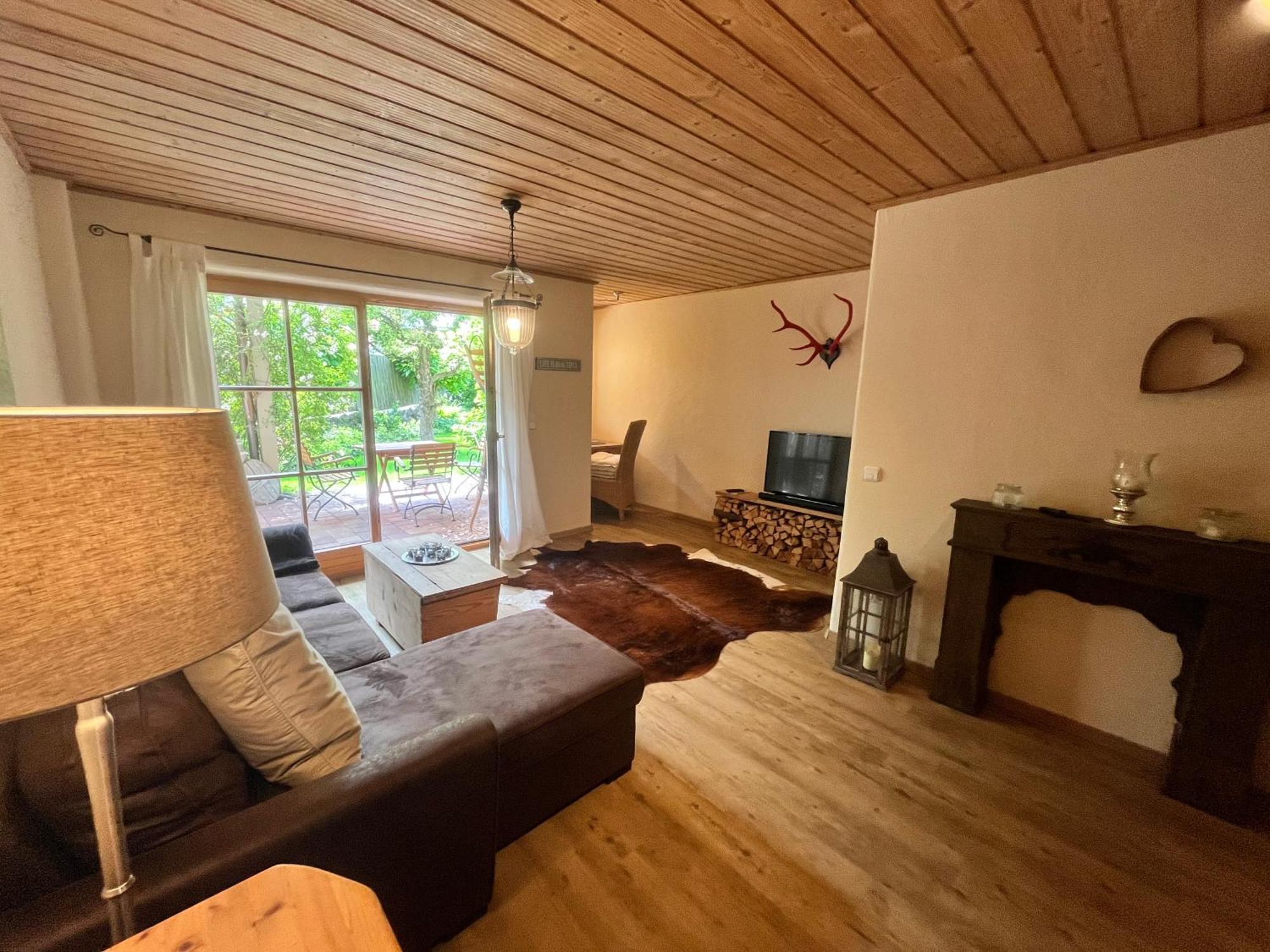 Chiemsee Beachhouse Apartment ベルナウ・アム・キームゼー エクステリア 写真