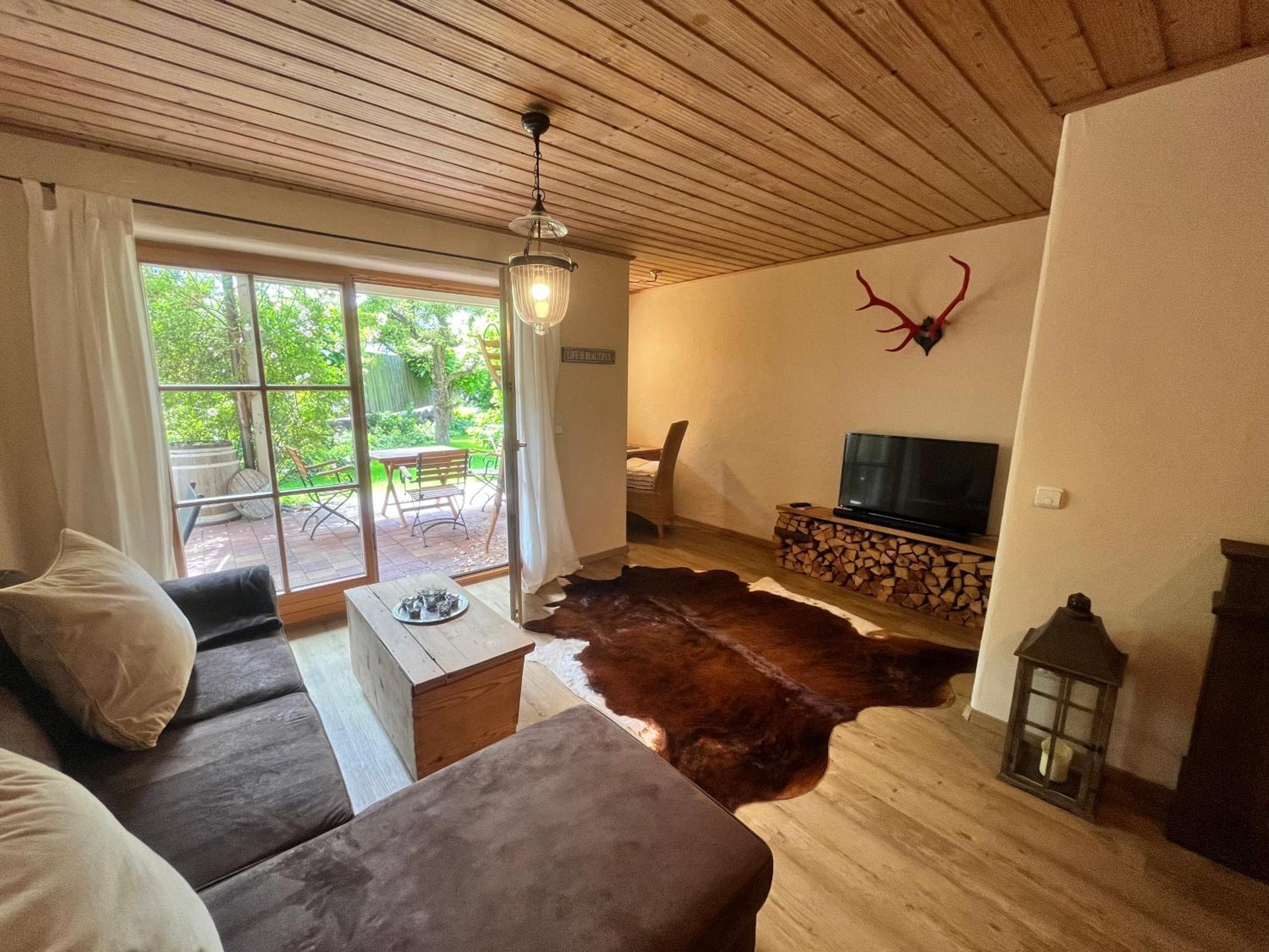 Chiemsee Beachhouse Apartment ベルナウ・アム・キームゼー エクステリア 写真
