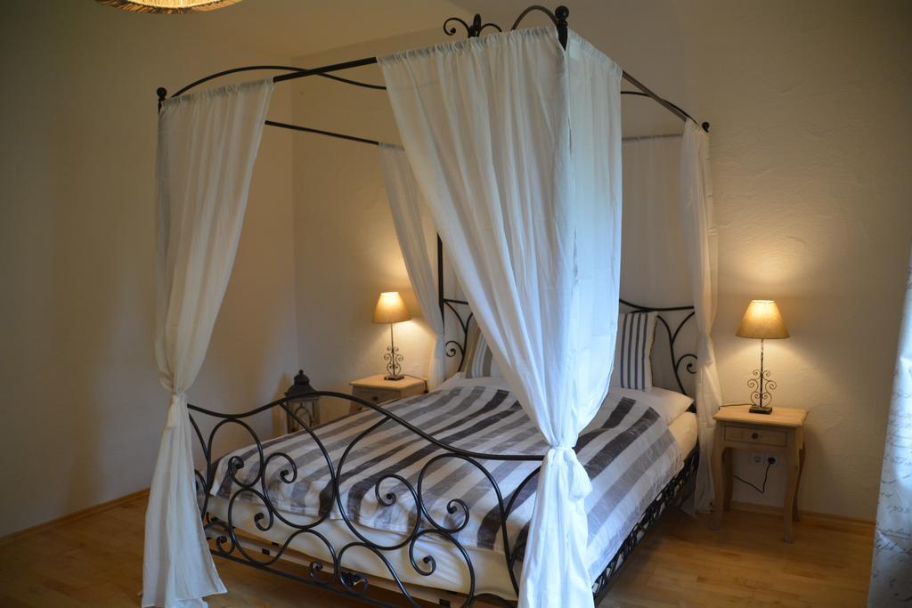 Chiemsee Beachhouse Apartment ベルナウ・アム・キームゼー エクステリア 写真