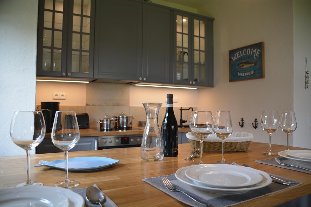 Chiemsee Beachhouse Apartment ベルナウ・アム・キームゼー エクステリア 写真