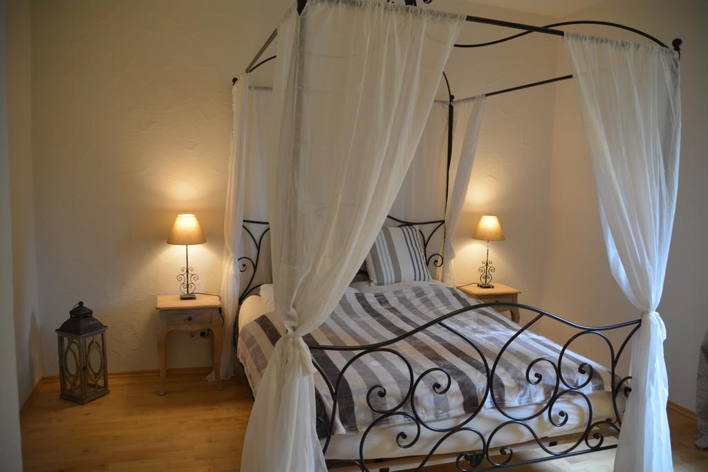 Chiemsee Beachhouse Apartment ベルナウ・アム・キームゼー エクステリア 写真